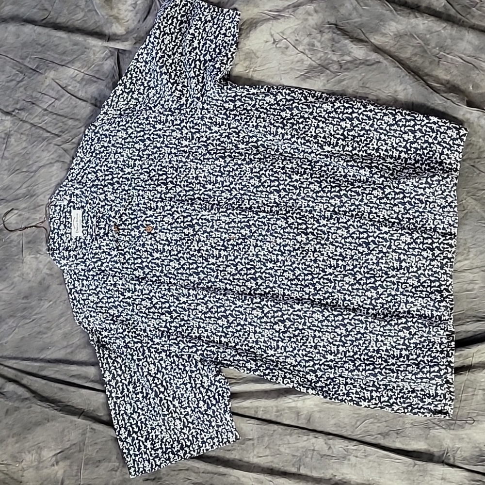 Denim Ridge Men's short sleeve button down shirt.